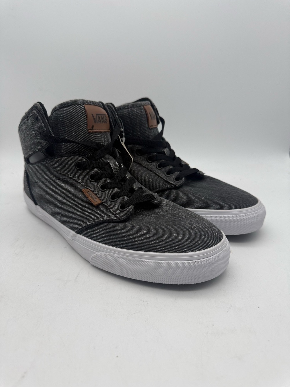 BRAND NEW Rare Vans Men's Gray Atwood Hi Sneakers Gray Washed Twill Size 10 M